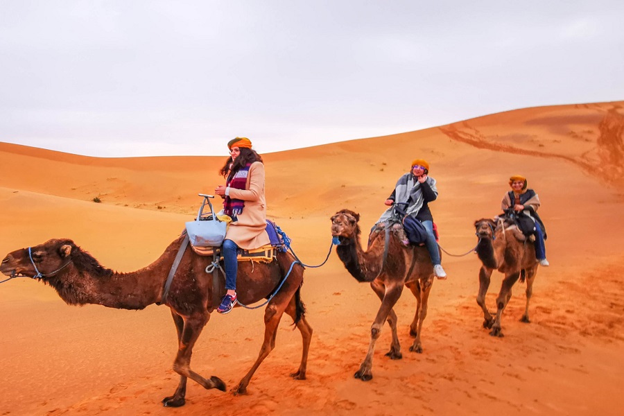 6 days Tour from Marrakech to Merzouga desert